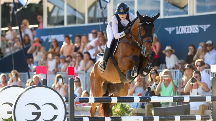 Anastasia Nielsen et ESI Rocky au Grand Prix 5* au Longines Global Champions Tour de Ramatuelle