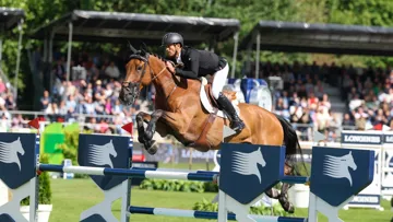 Victor Bettendorf en selle sur Gibbs Un Prince au LGCT de Riesenbeck.