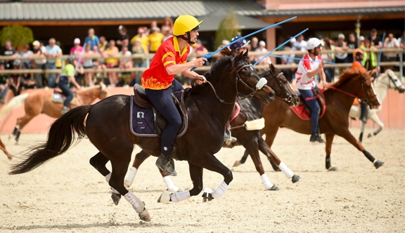 Les pony-games comptent parmi les disciplines au programme du Grand Tournoi.