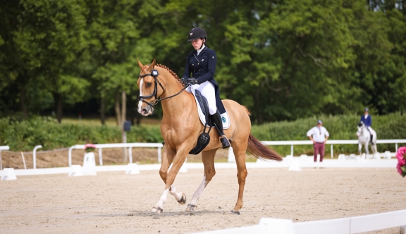 Charlotte Bordas se place idéalement avec AS Boy de Kappa dans le premier test du CCI 4*-S de Chaumont-en-Vexin