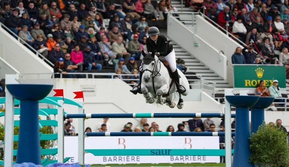 En pleine ascension à haut niveau, Lara Tryba était notamment au départ du CSIO 5* de La Baule aux rênes de Memphis Z, son cheval de tête.