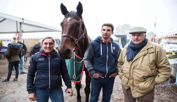 De gauche à droite : Anna, Piaf de B'Neville, Astier Nicolas et Michel de Chateauvieux 