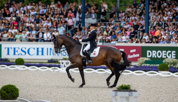 Jessica von Bredow-Werndl et Dalera BB ont incarné un temps le sommet du dressage mondial durant les vingt dernières années.