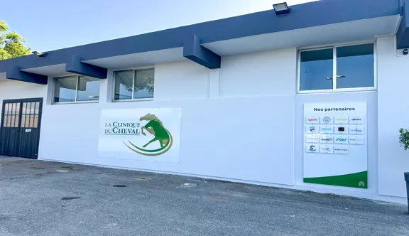 Clinique vétérinaire située au cœur de l’hippodrome de Cagnes-sur-Mer