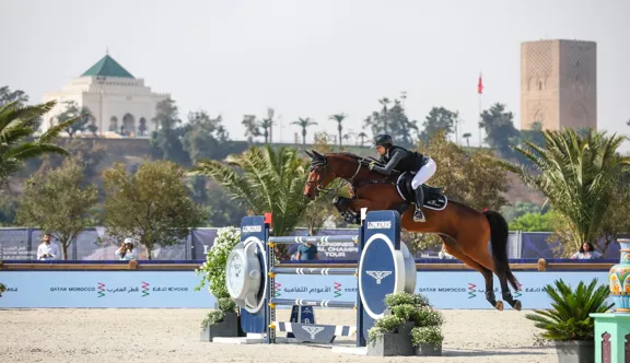 Grâce à sa victoire dans l’étape du Longines Global Champions Tour de Rabat avec Action Man, Anastasia Nielsen a pris part au Super Grand Prix de Prague, comme les autres lauréats du circuit de l’année 2025.