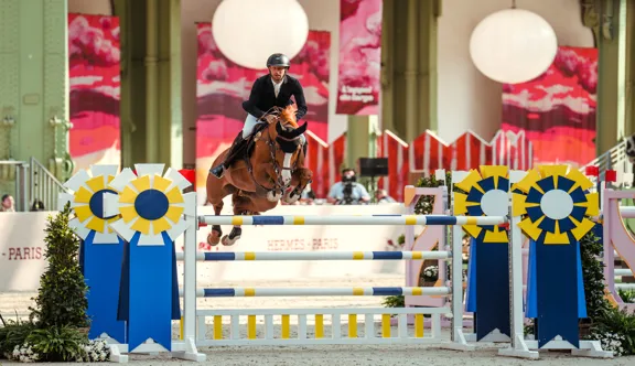 Pieter Devos et Jarina J ont remporté l'épreuve majeure du CSI 5* de Paris du jour.