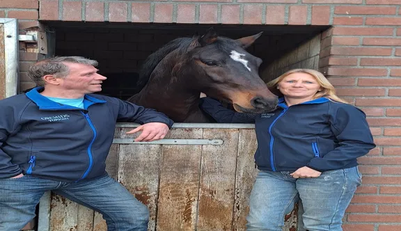 Carla et Paul van de Laar avec Kristall van Orchid’s.