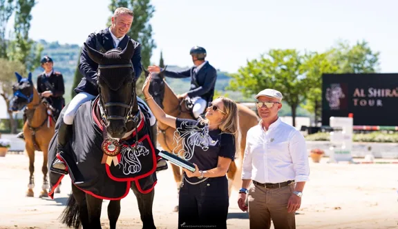 Robert Whitaker et Vermento ont remporté hier le Grand Prix de Montefalco