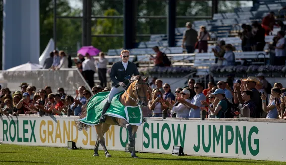 Daniel Coyle et Farrel se sont octroyé l'épreuve phare du jour au CSI 5* d'Aix-la-Chapelle.