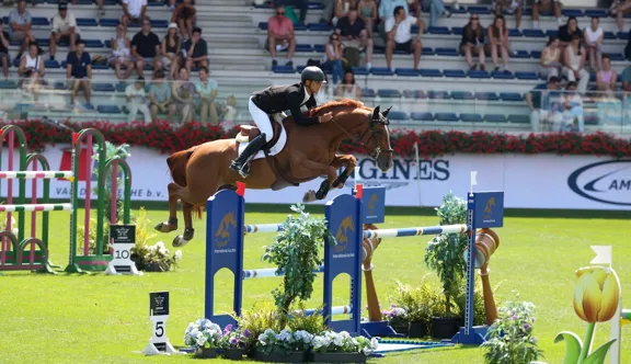 Avec Qwando van de Ripsen, Victor Bettendorf a terminé deuxième du Grand Prix du CSI 2* de Valkenswaard.