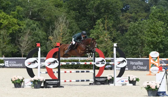 Thomas Carlile aux rênes d’Imperiale Dam remporte le CCI 3*-L au Haras du Pin