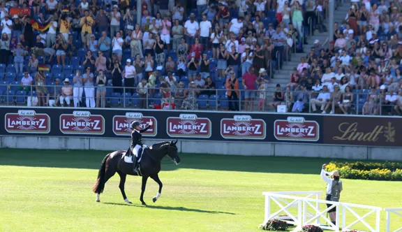Isabell Werth et Wendy de Fontaine ont parachevé le succès allemand à Aix cet après-midi
