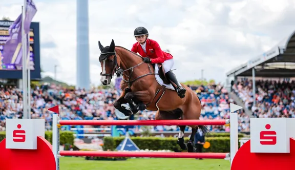 Sophie Hinners et Singclair brillent tant par équipes qu’en individuel cette semaine. 