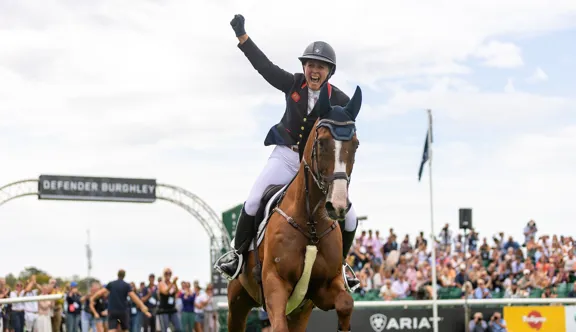 Gemma Stevens et Chilli Knight ont remporté leur deuxième CCI 5*-L à Burghley