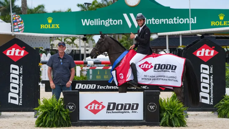 Vijfsterren overwinning voor Richard Vogel