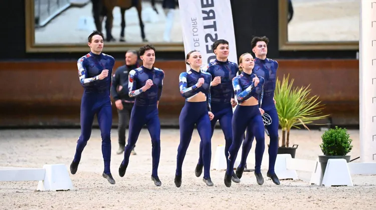 Le collectif de France a réussi son entrée en compétition pour son premier CVI 3*