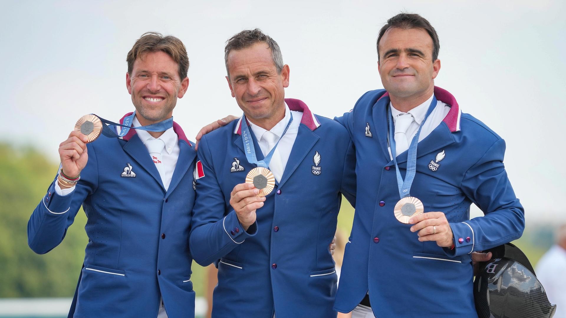 Simon Delestre, Julien Épaillard et Olivier Perreau ont tous trois arraché leur première médaille olympique à Versailles. 