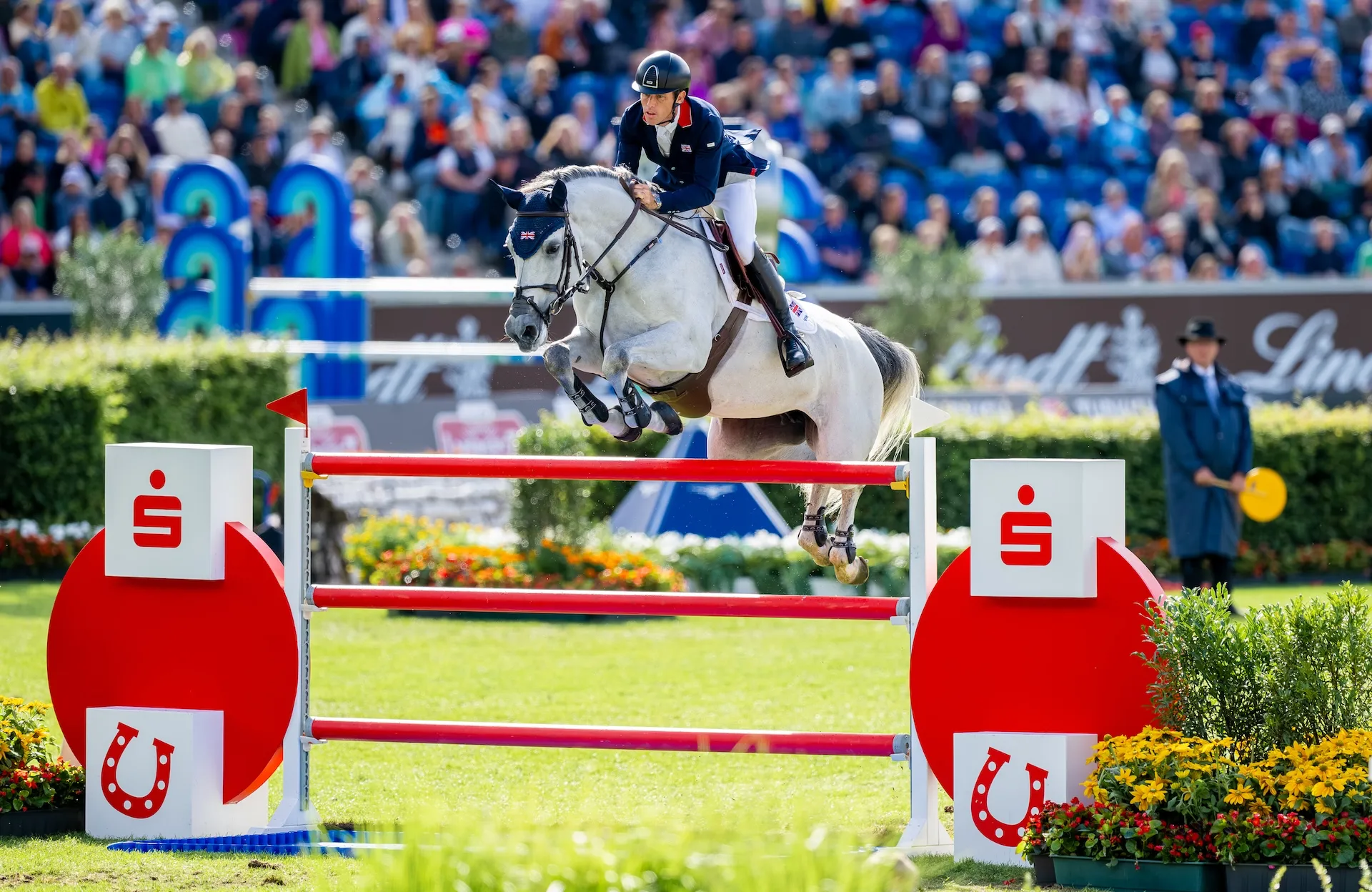 Scott Brash et la formidable Hello Mango (ex Keswichtime) sont pour l’heure en tête de la compétition individuelle. 