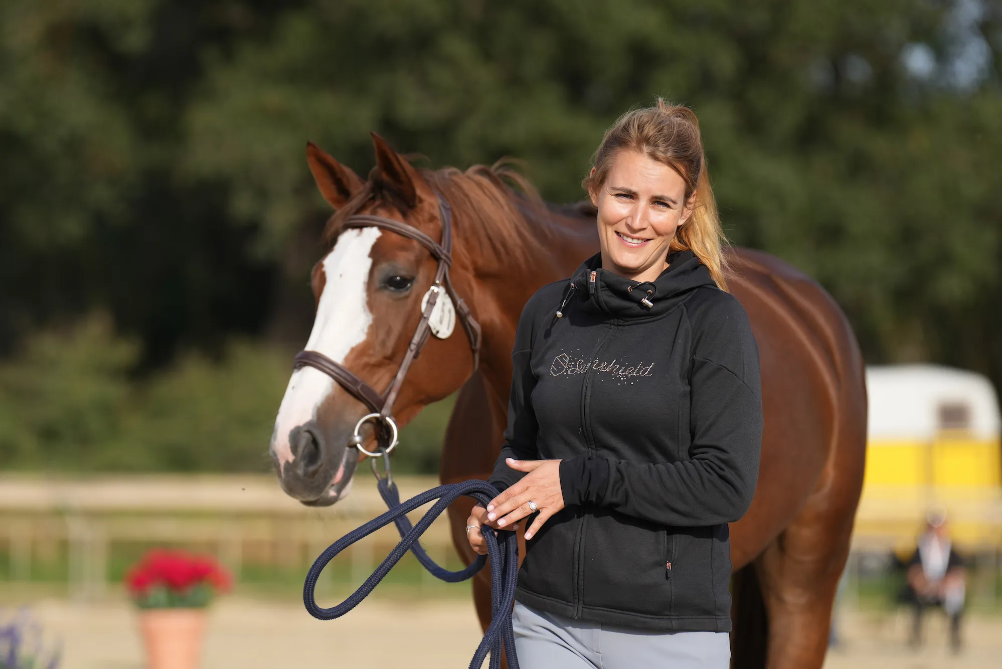 Impliquée cette année dans l’organisation du CSI du Salon du Cheval de Paris, Jeanne Gonin est aussi directrice sportive du Jumping international de Bourg-en-Bresse.