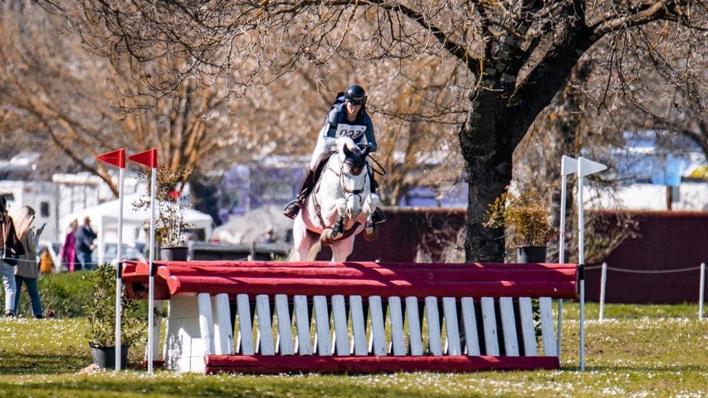 Chiara Autin et Urban Legend Blues lors du cross de Montelibretti. 