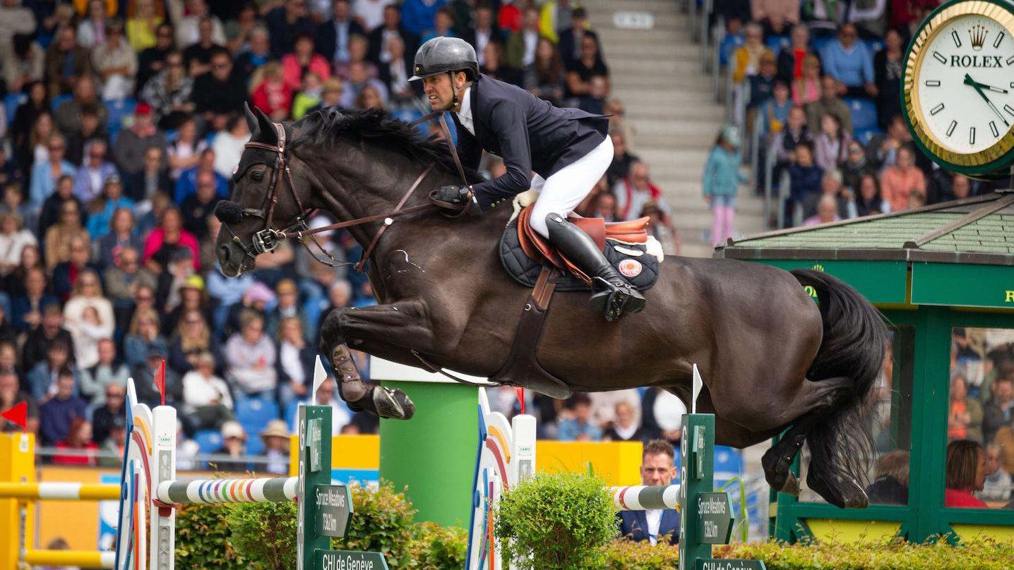 Dexter Fontenis Z, meilleur cheval du concours aixois, a permis à Simon Delestre de se placer septième aujourd’hui.