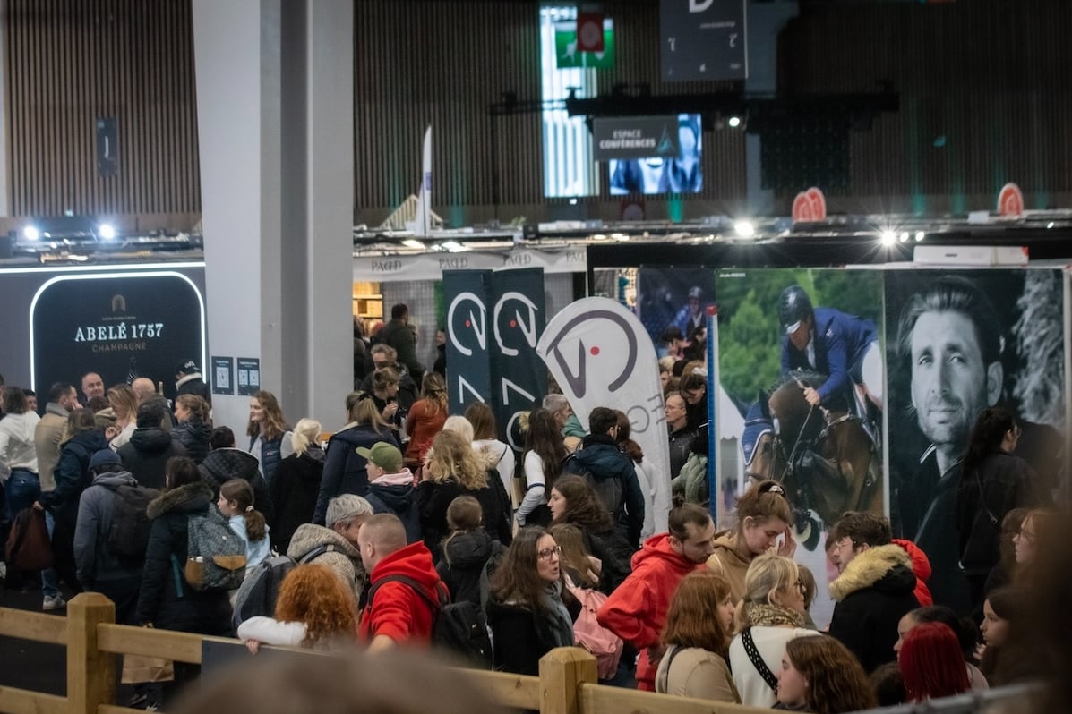 Dimanche, les allées du Salon du Cheval de Paris étaient bondées.