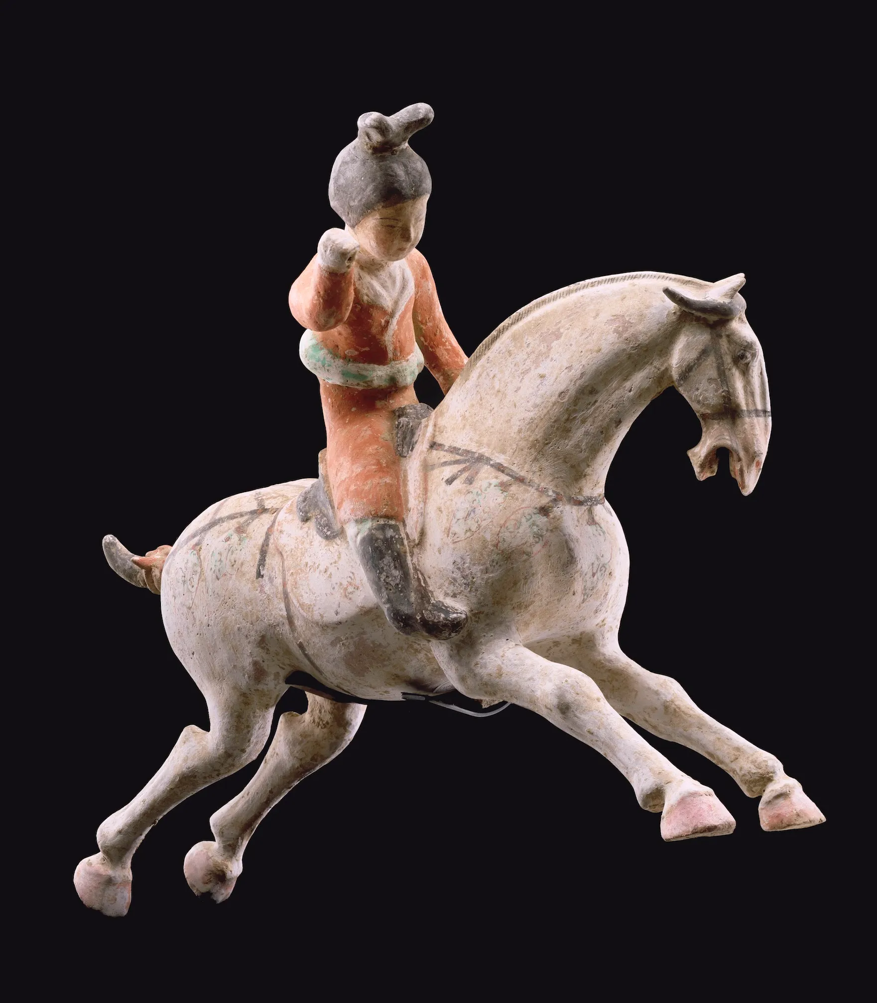 Ce “mingqi” – mobilier funéraire – témoigne des coutumes des femmes de la haute société chinoise sous la dynastie Tang.