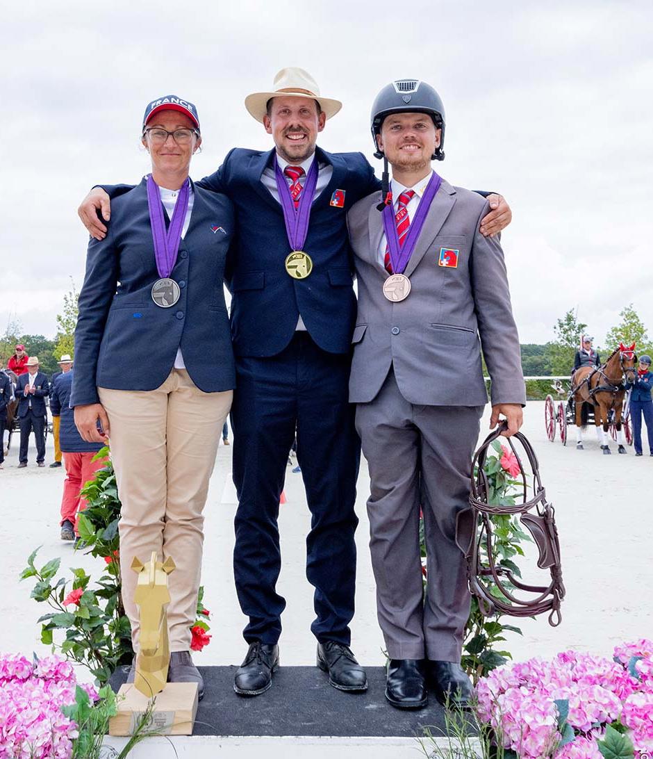 Le podium individuel, avec Marion Vignaud (argent), puis les Suisses Mario Gandolfo et Stefan Ulrich.