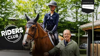 Nina Mallevaey est dans RIDERS CLUB, présenté par Kamel Boudra.