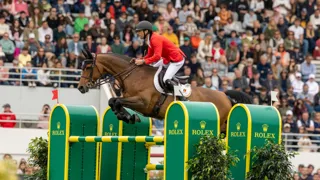 À La Baule, avec un double zéro dans la Coupe des nations Barrière et une septième place dans le Grand Prix Rolex, Pieter Devos et Casual DV se sont sans doute rapprochés d'une sélection pour les Mondiaux d'Aix-la-Chapelle.