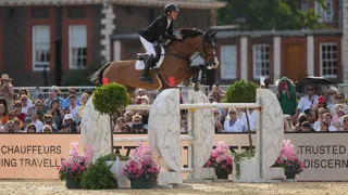 Scott Brash et Hello Jefferson ont remporté l'épreuve majeure de ce samedi au CSI 5* de Londres.