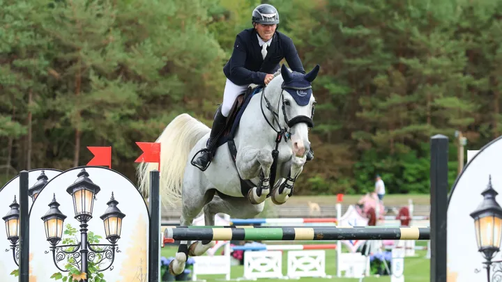 Noémie d’Écaussinnes est la nouvelle championne de France des chevaux de sept ans