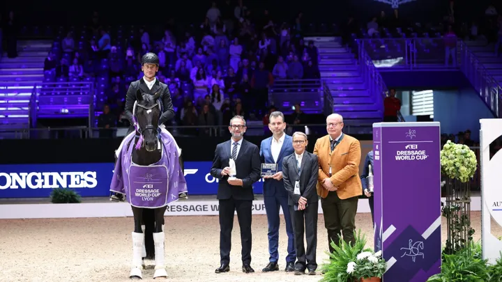 Comme en 2025, Justin Verboomen et Zonik Plus se sont imposés dans le Grand Prix du CDI-W de Lyon ce matin.
