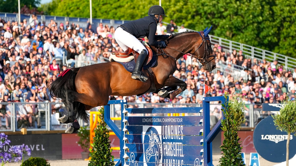 Jeanne Sadran et Dexter de Kerglenn dans le Grand Prix Longines Global Champions Tour de Paris