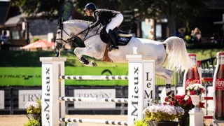 Mark Bluman et Inside of my Heart ont remporté le Grand Prix du CSI 2* de Mill Spring le week-end dernier.