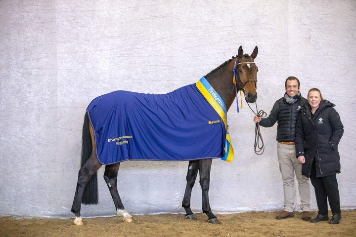 Enelzkey SR, champion en Suède