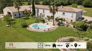 Idéalement situé entre Montpellier et Nîmes, ce domaine équestre de 1,4 hectare allie installations haut de gamme et cadre de vie d’exception.