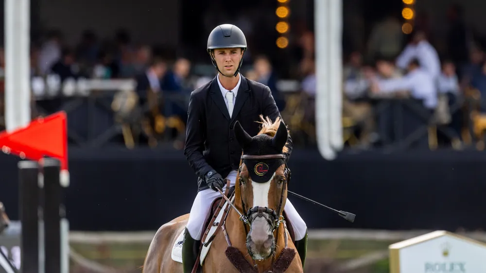 Gilles Thomas fait son entrée dans le Top 10 mondial en sixième position.