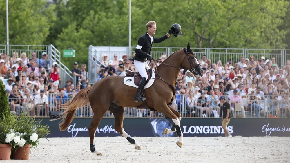 La bombe levée, Gilles Thomas a célébré sa première victoire en Grand Prix 5* avec Ermitage Kalone.