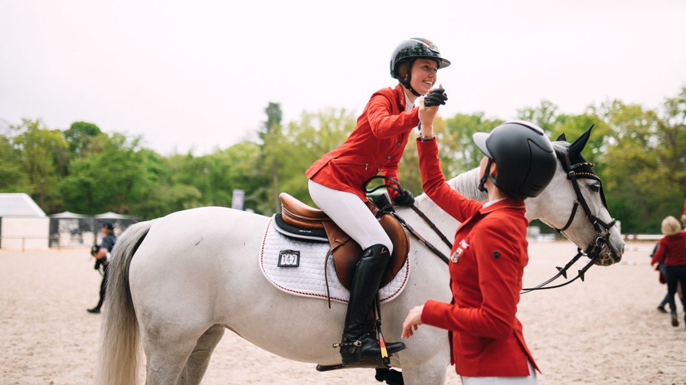 La joie des jeunes allemandes de l'équipe Poney après leur victoire.