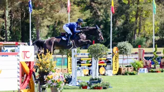 Olivier Perreau et Himalaya du Temple pointent en tête du classement du championnat de France Pro Élite.