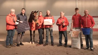 Aruna van 't Breezerhof won de reeks voor 3-jarigen