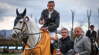 Hier, Piergiorgio Bucci et Pallieter van de N.Ranch ont remporté leur deuxième Grand Prix.