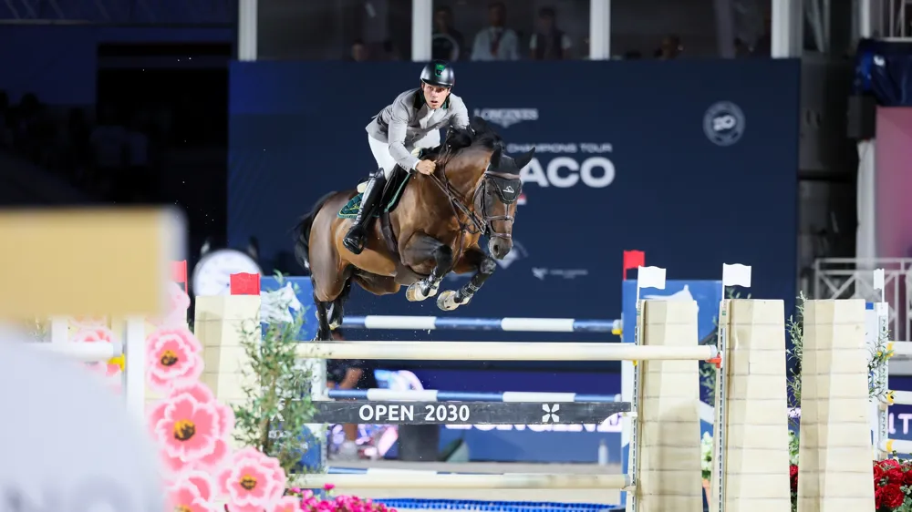 Dinozo Un Prince et Stephan de Freitas Barcha ont enregistré leur première victoire en Grand Prix 5* à Monaco.