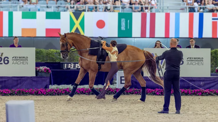 In Aken nam Lauren Vanlerberghe afscheid van de sport