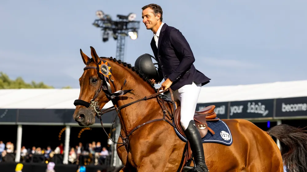 Né chez Jean-Luc L'helgouarc'h, Bond Jamesbond de Hay caracole en tête des ISO décernés par l'IFCE en 2025.