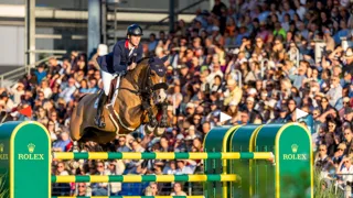 Deuxième du Grand Prix du CSIO 5* d’Aix-la-Chapelle en 2022, Hello Jefferson présente le sérieux argument d’avoir brillé à de nombreuses reprises sur la piste allemande.