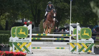 Cattebeke wint 1m45 Gold League GP tijdens Groentenjumping.