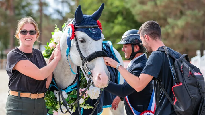 Noémie d'Ecaussinnes est la nouvelle championne de France des sept ans.
