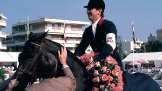 Philippe Rozier & Khadidja lors du Jumping International de Cannes 1987 - Archives municipales de Cannes